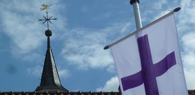 Pfarrer / Pfarrerin (m/w/d) Kirchengemeinde Jüchen Pfarrer gesucht